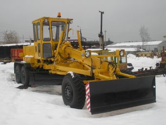 Аренда и услуги грейдера ДЗ 180 - 13,5 тонн ДЗ 180 - 13,5 тонн